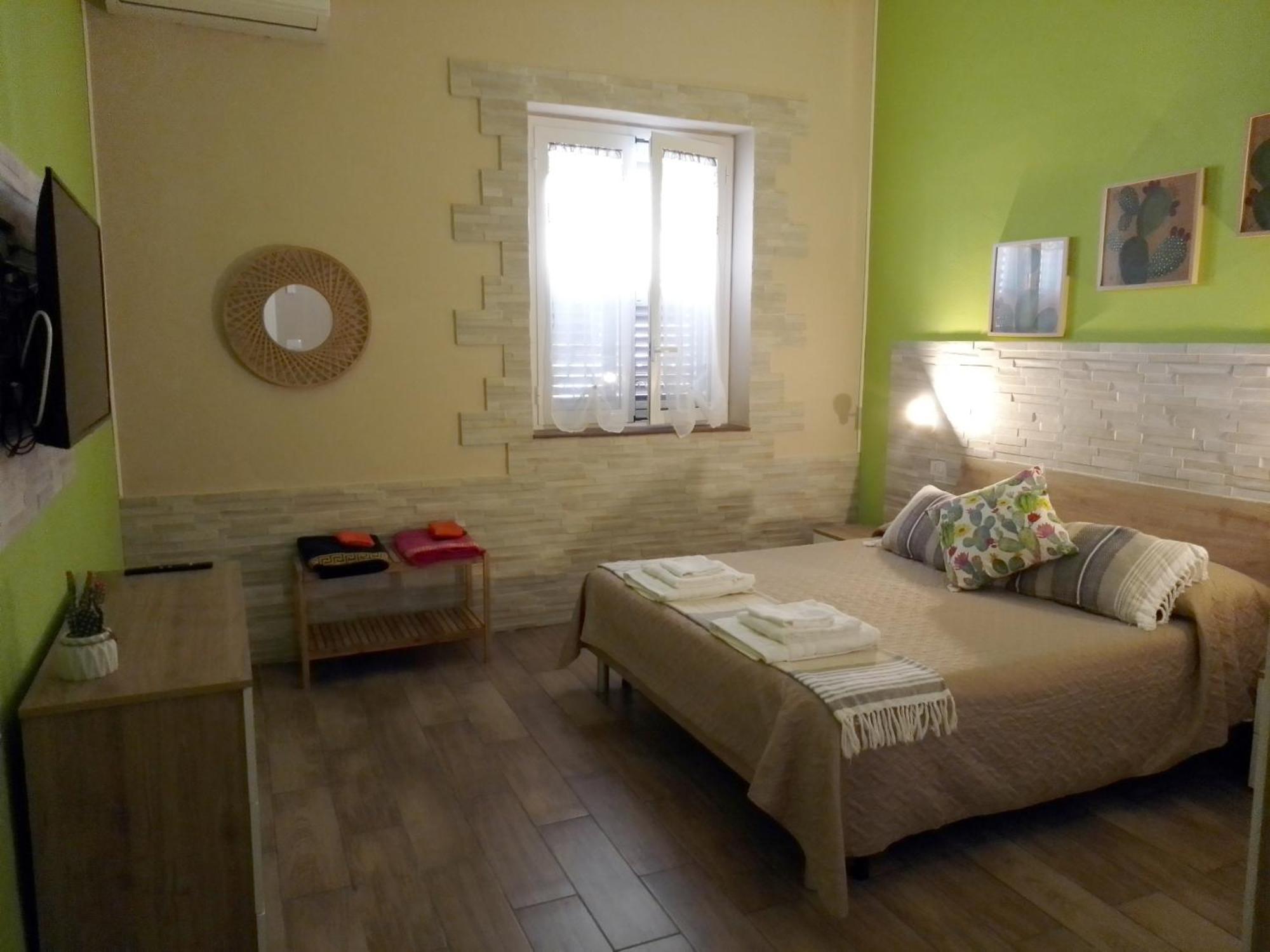 Casuzza Bedda E Duci Apartment มอนเดลโล ภายนอก รูปภาพ